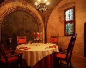 Xtrallusion offers characteristic Bed and Breakfast, B&B, Guest House, Hotel, Albergo and Country Lodge accommodation in Italy. Plus independent self-guided Walking, Adventure, Activity, Skiing and Paragliding Holiday itineraries on the Italian Rivieras, in the Italian Lakes, in the Italian Alps and in some of the most beautiful corners of Italy.